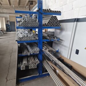 Pakiet ok. 185 m profilu aluminiowego Leanflex 40x40L (rowek 10 mm)